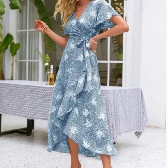 Boho Green Ruffle Hem Butterfly Sleeve Wrap Dress - Picture 8 of 15